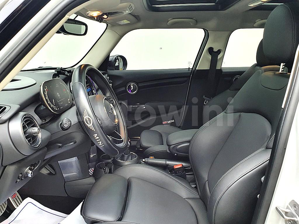 2021 MINI COOPER 1.5 5 DOOR HIGH 3RD GEN - 9
