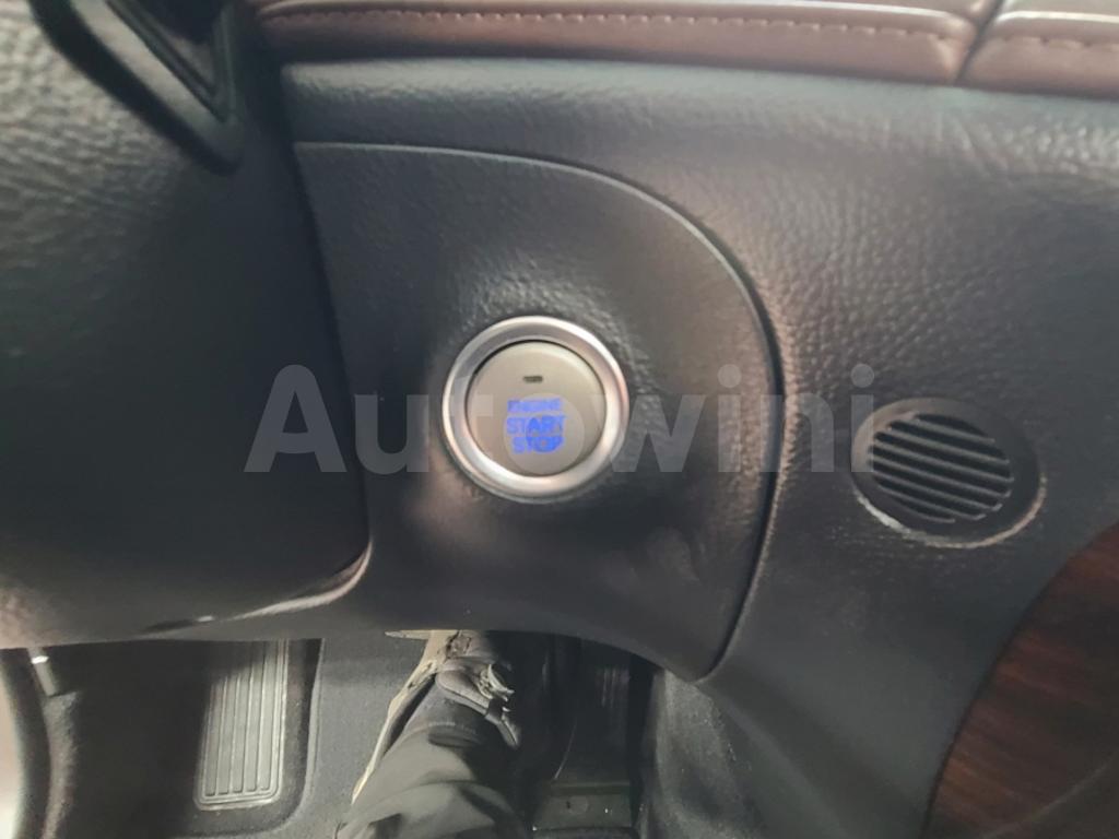 2012 HYUNDAI GENESIS SUNROOF, S-KEY, R-CAM - 30