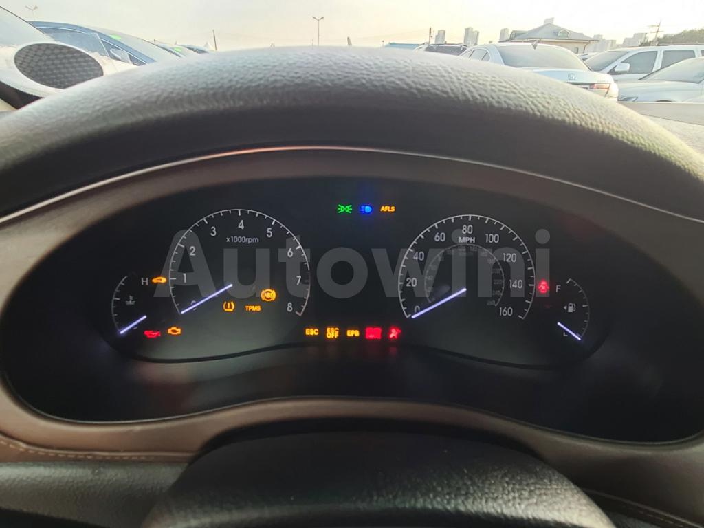 2012 HYUNDAI GENESIS SUNROOF, S-KEY, R-CAM - 32