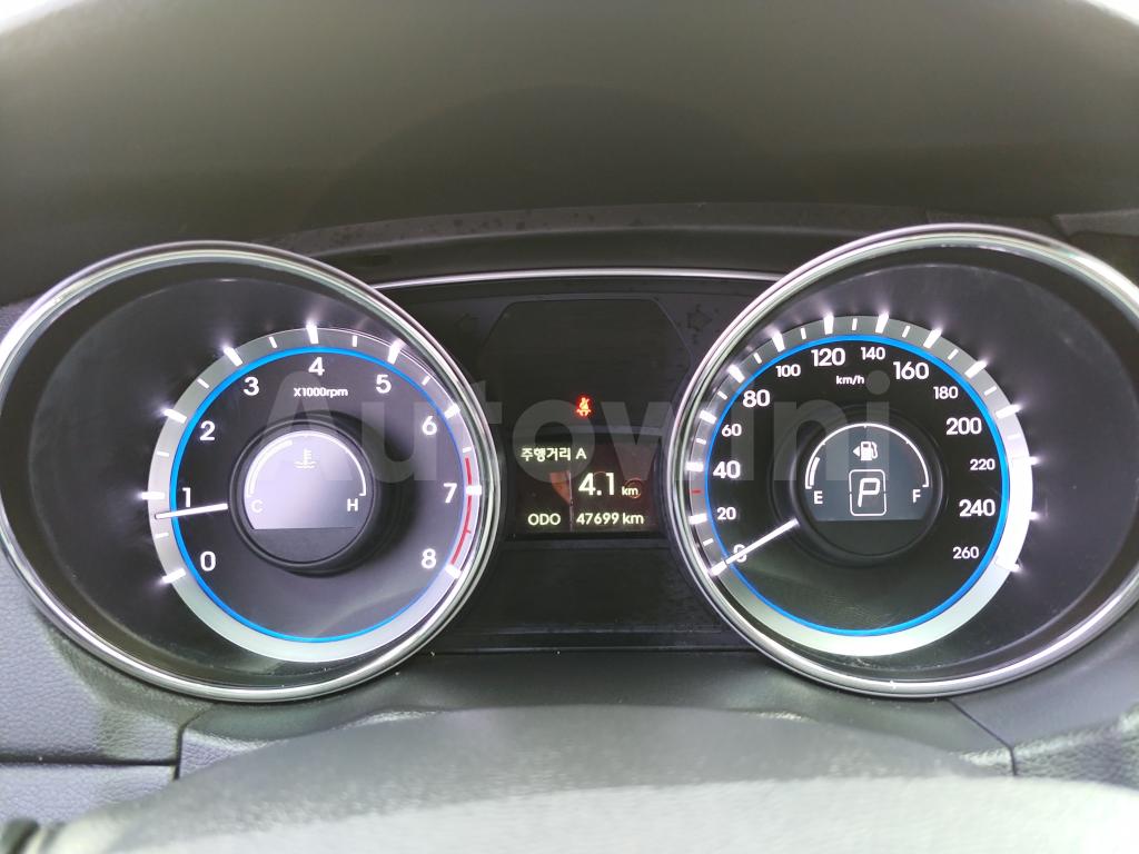 2013 HYUNDAI YF SONATA LPG *P.SROOF+2S.KEY+R.CAM* - 23
