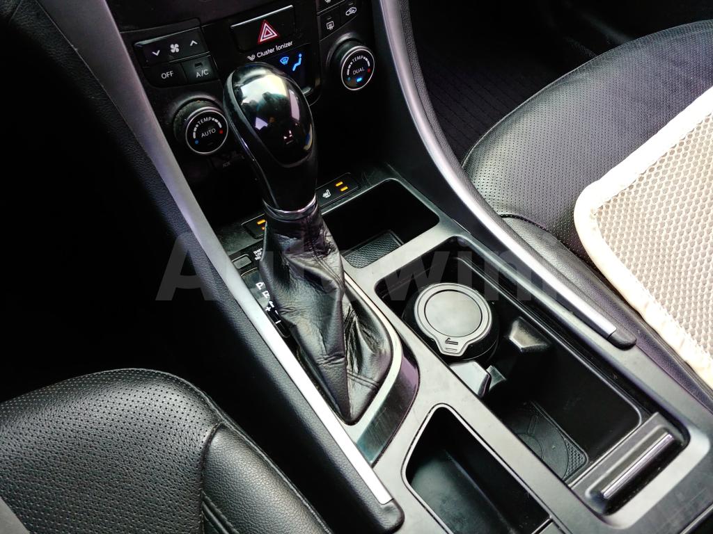 2013 HYUNDAI YF SONATA LPG *P.SROOF+2S.KEY+R.CAM* - 28