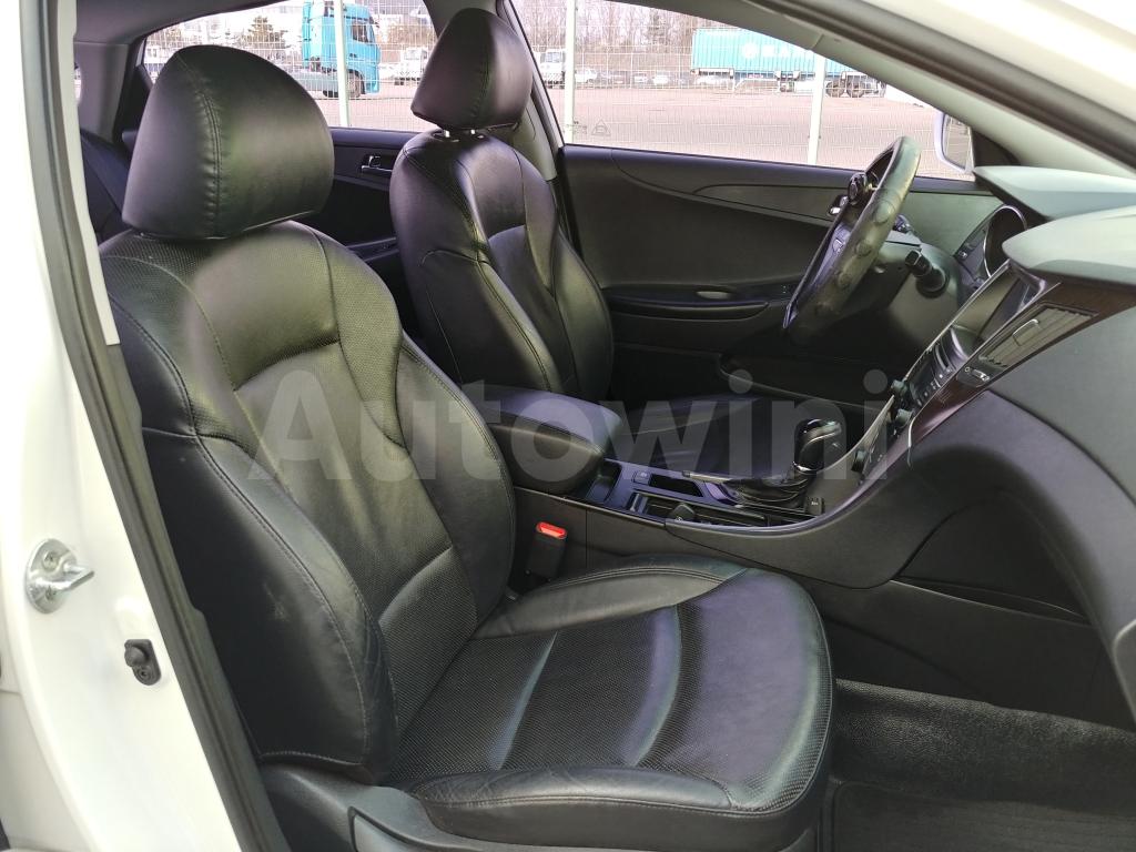 2013 HYUNDAI YF SONATA LPG *P.SROOF+2S.KEY+R.CAM* - 43