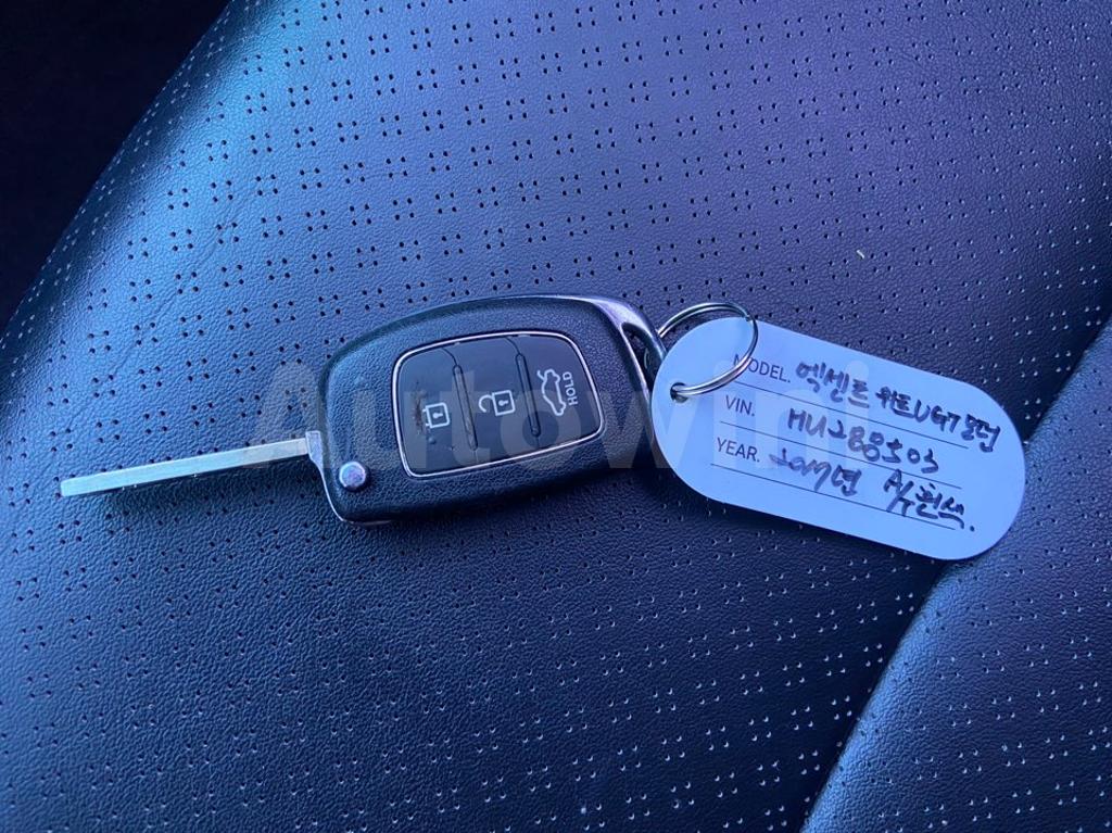 2017 HYUNDAI ACCENT  1.6 WIT NAVI/CAM/ABS/VDC AT - 29