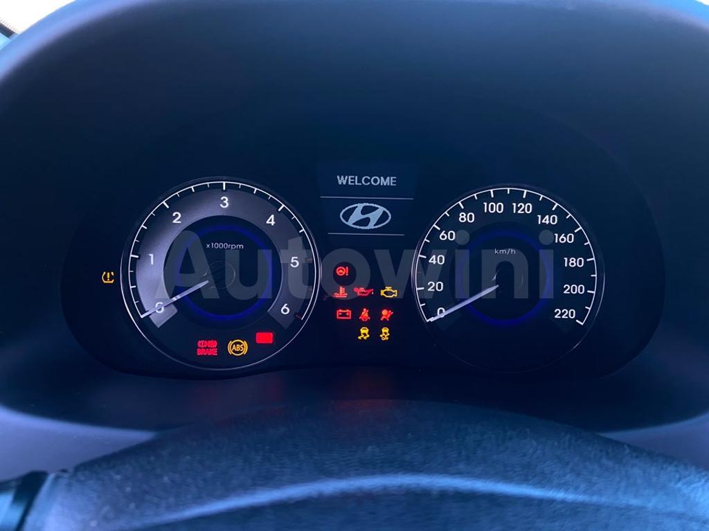 2017 HYUNDAI ACCENT  1.6 WIT NAVI/CAM/ABS/VDC AT - 45
