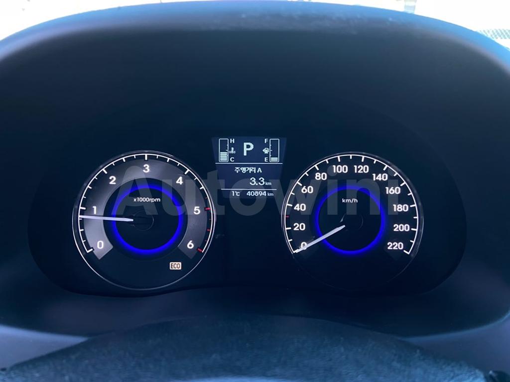 2017 HYUNDAI ACCENT  1.6 WIT NAVI/CAM/ABS/VDC AT - 46