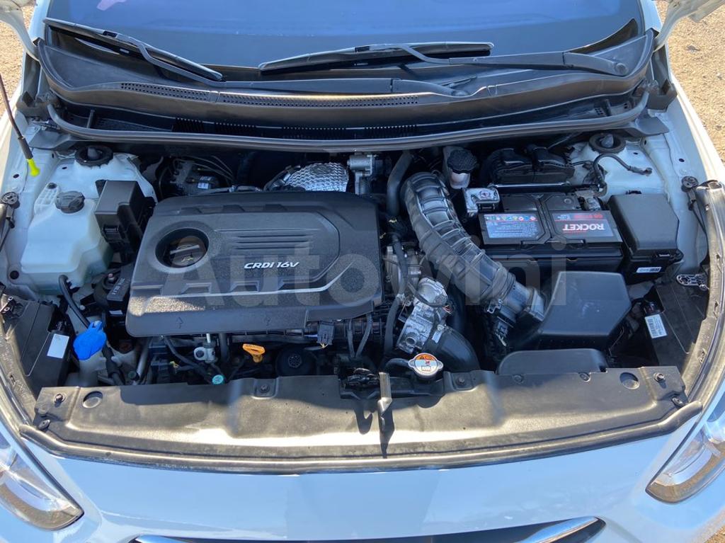 2017 HYUNDAI ACCENT  1.6 WIT NAVI/CAM/ABS/VDC AT - 47