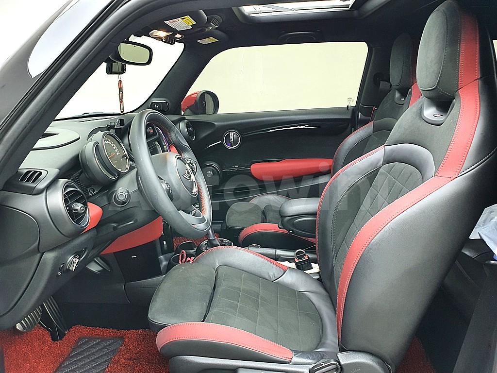 2018 MINI COOPER S 2.0 3-DOOR JCW - 8