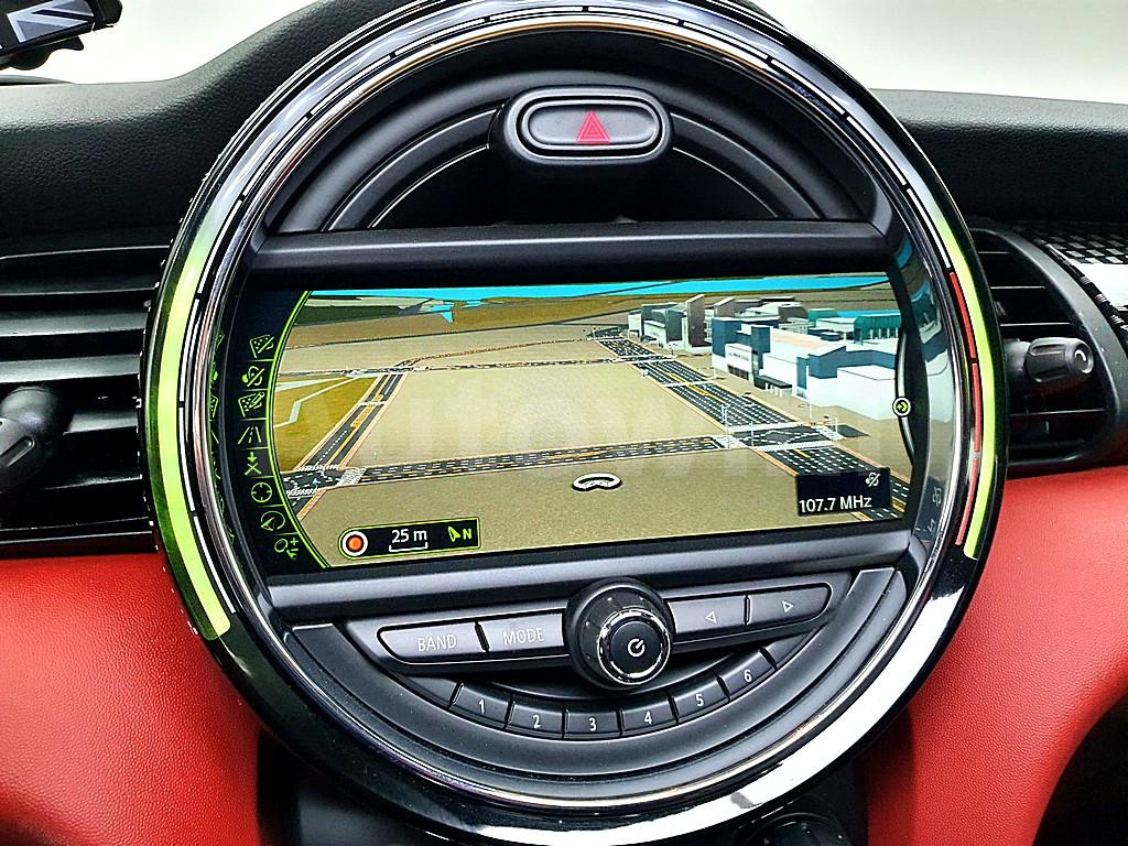 2018 MINI COOPER S 2.0 3-DOOR JCW - 11