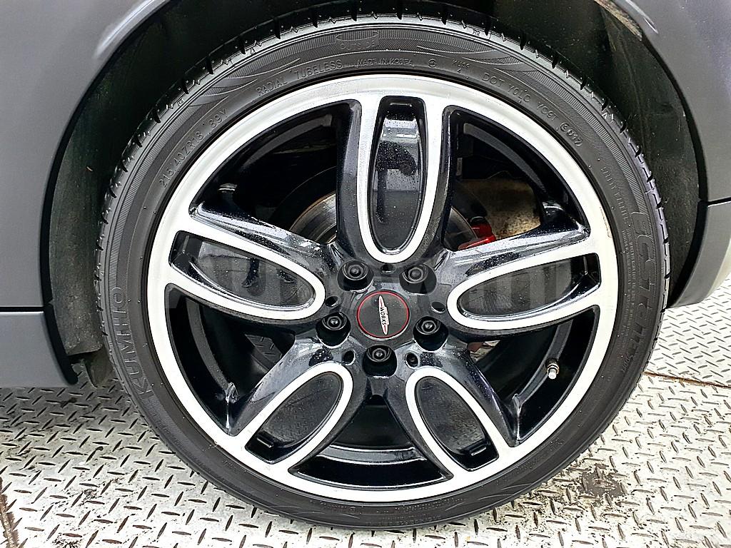 2018 MINI COOPER S 2.0 3-DOOR JCW - 18
