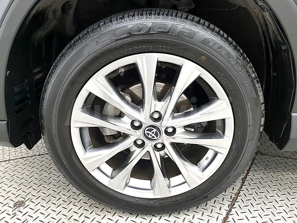2016 TOYOTA RAV4 2.5 2WD - 17