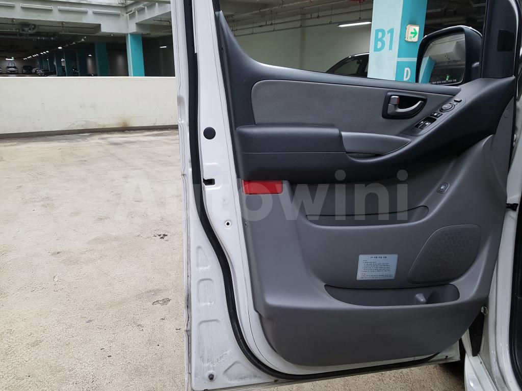 2018 HYUNDAI GRAND STAREX H-1 LPG(12S+ANDROID+CROME SET) - 24
