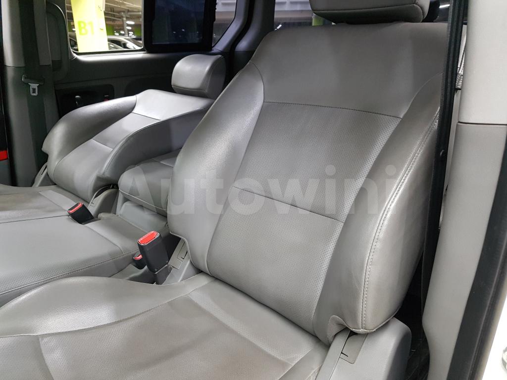 2018 HYUNDAI GRAND STAREX H-1 LPG(12S+ANDROID+CROME SET) - 29