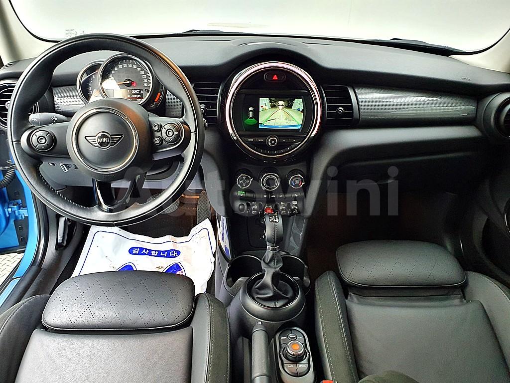 WMWXU1105K2H34311 2019 MINI COOPER 1.5 5-DOOR FINE LEATHEREDITION-4