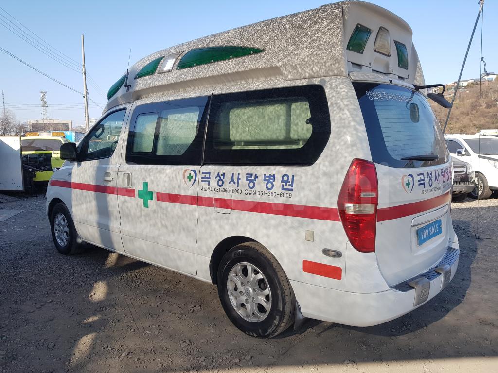 KRFEDBE2CAB001037   ?RE-CARVED VIN NUMBER  BUYERS NEED TO CHECK IF RE-CARVED VIN NUMBERS ARE ALLOWED IN THEIR COUNTRY TO AVOID CUSTOMS ISSUES BEFORE BOOKING. 2010 HYUNDAI GRAND STAREX H-1 VGT CVX A/T AMBULANCE-3