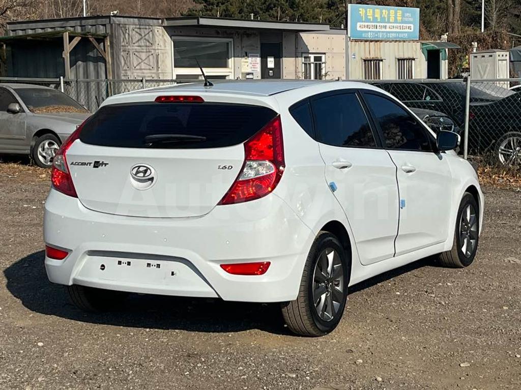 2019 HYUNDAI ACCENT  1.6 WIT NO ACCIDENT ABS/VDC AT - 8