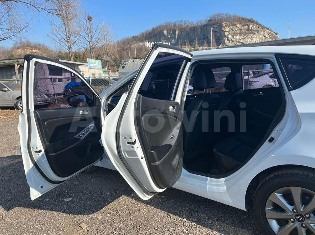 2019 HYUNDAI ACCENT  1.6 WIT NO ACCIDENT ABS/VDC AT - 36