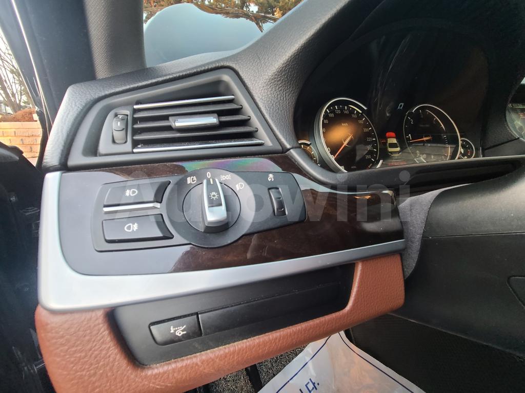 2013 BMW 5 SERIES SUNROOF - S-KEY - 20