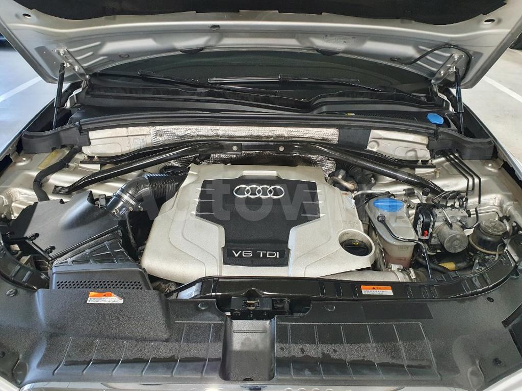 2011 AUDI Q5 3.0 TDI QUATTRO// FULL OPTIONS - 41