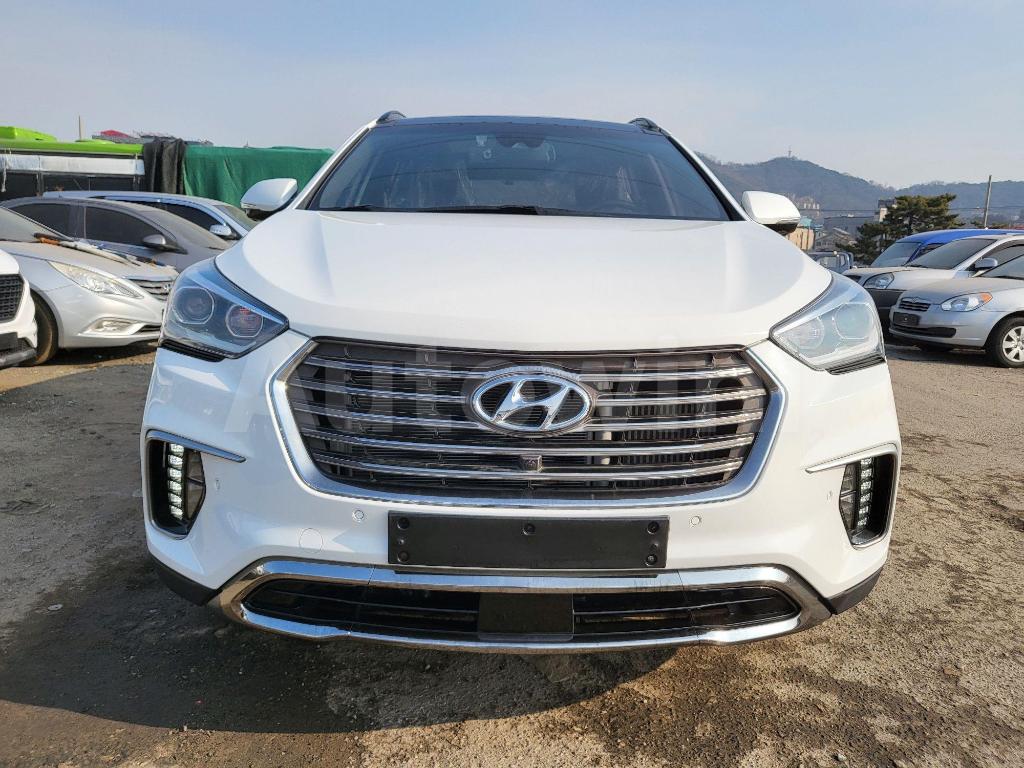 KMHSR81XDHU247379 2017 HYUNDAI  MAXCRUZ 2.2 4WD P SUNROOF FULL OPTIONS-0