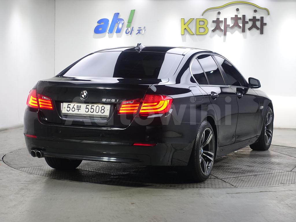 2010 BMW 5 SERIES E60  528I - 4