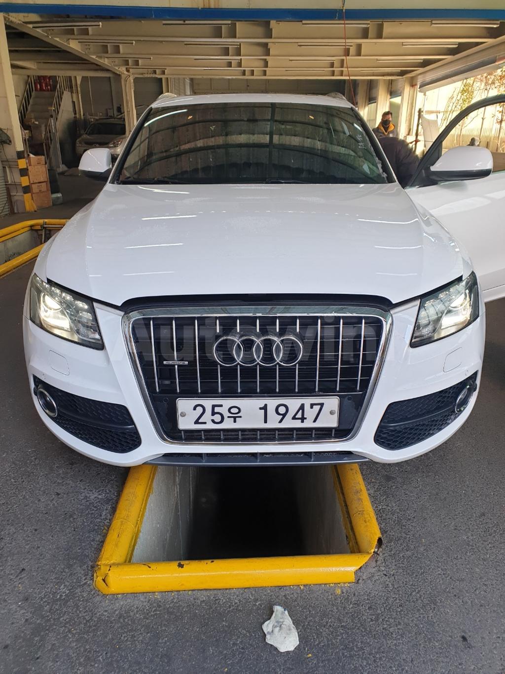 2011 AUDI Q5 3.0 TDI QUATTRO - 21