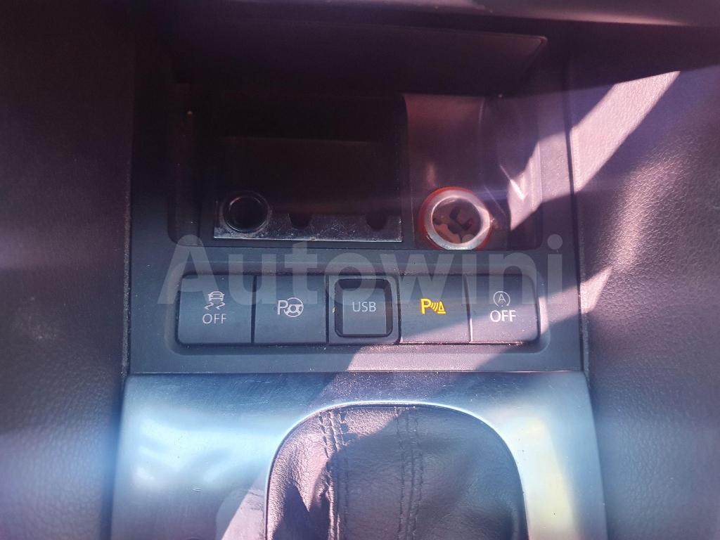 2011 VOLKSWAGEN GOLF 6GEN TDI BLUE MOTION - 39
