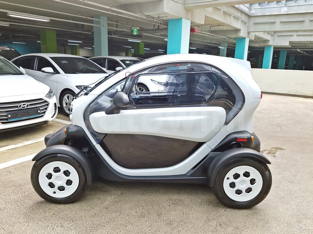2020 RENAULT SAMSUNG TWIZY ELECTRIC(NEW(200K)NOACCIDENT - 8
