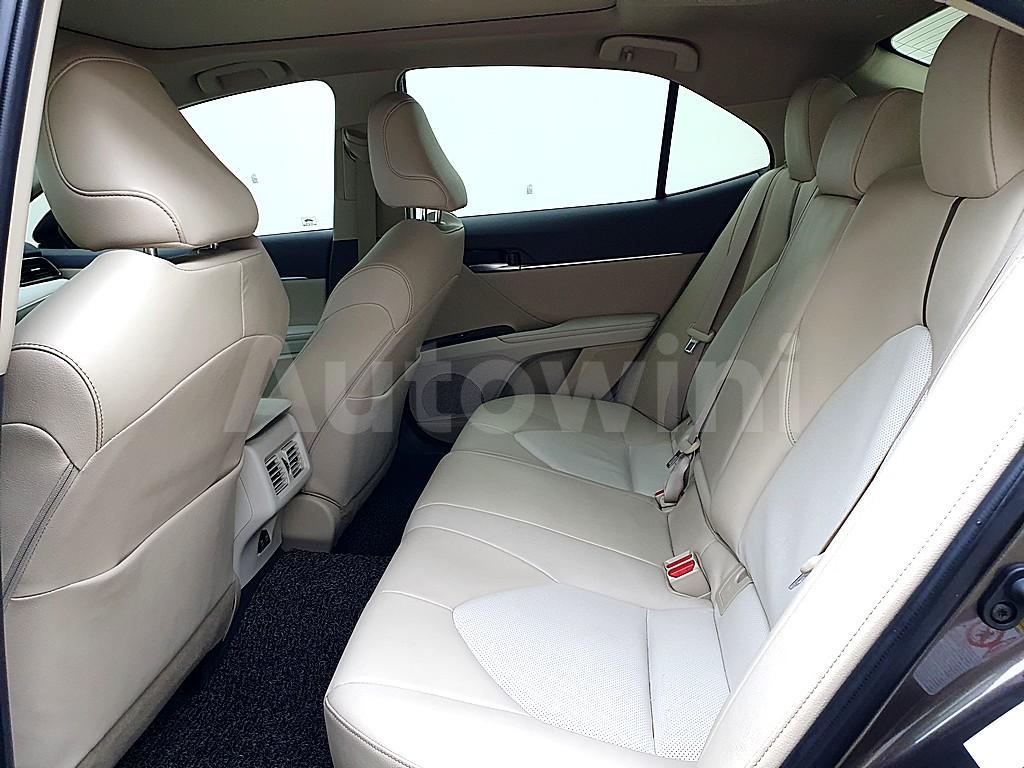 2019 TOYOTA  CAMRY 2.5 - 10
