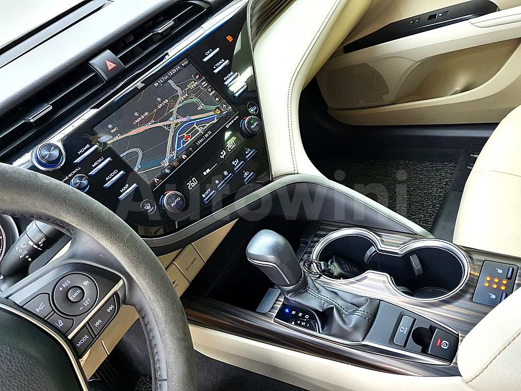 2019 TOYOTA  CAMRY 2.5 - 11