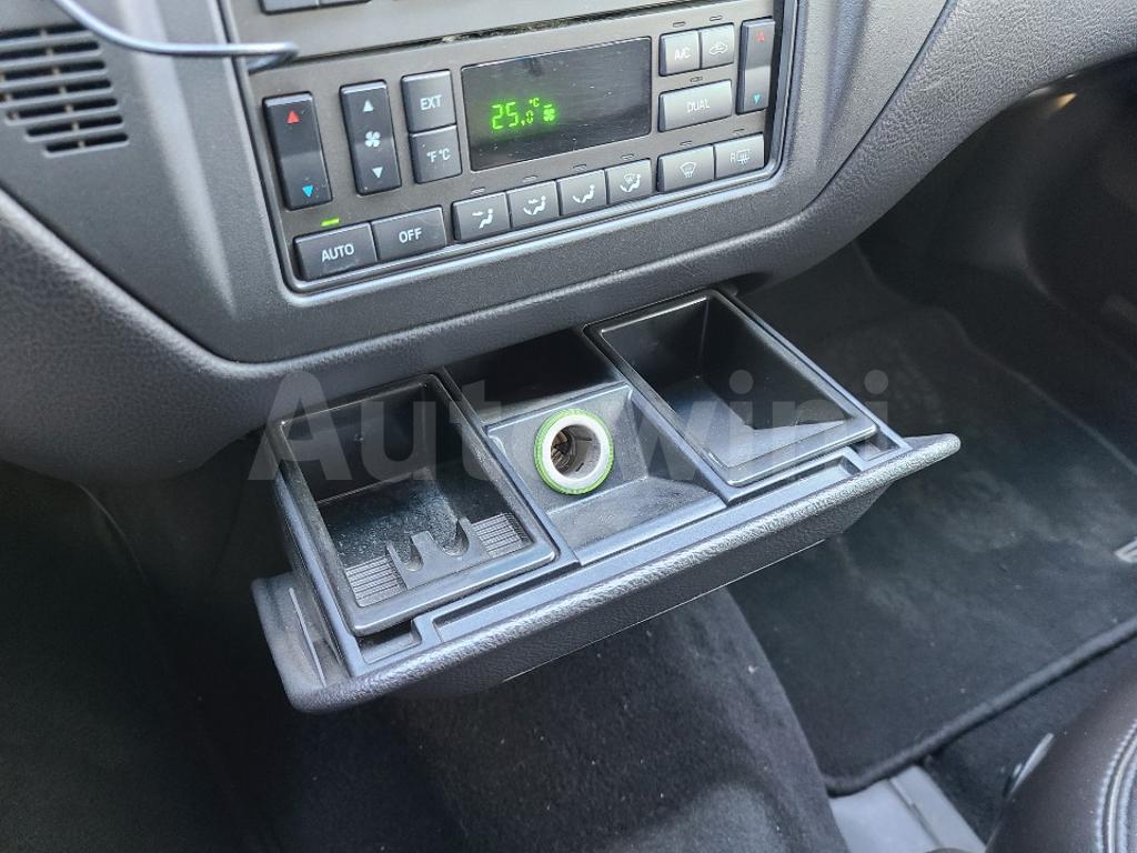 2010 LINCOLN TOWN CAR FUNERAL COACH ABS/VDC AT - 21