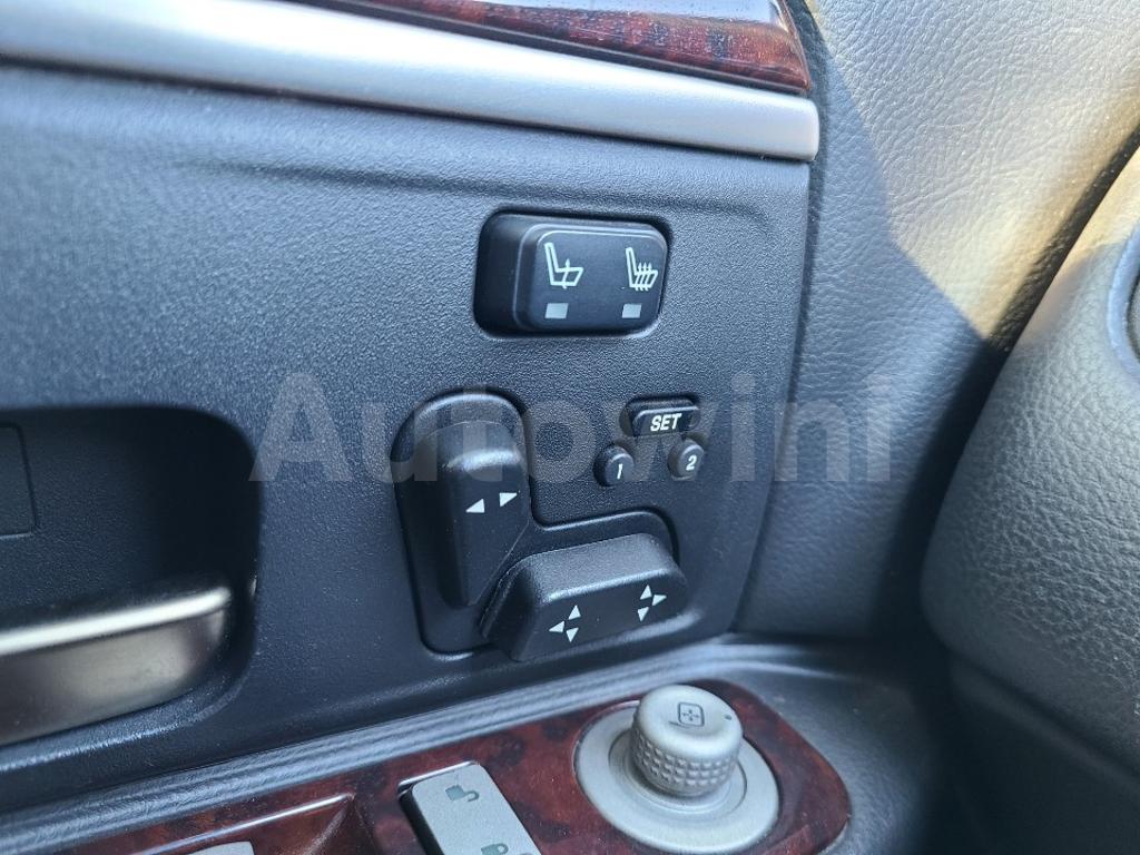2010 LINCOLN TOWN CAR FUNERAL COACH ABS/VDC AT - 22