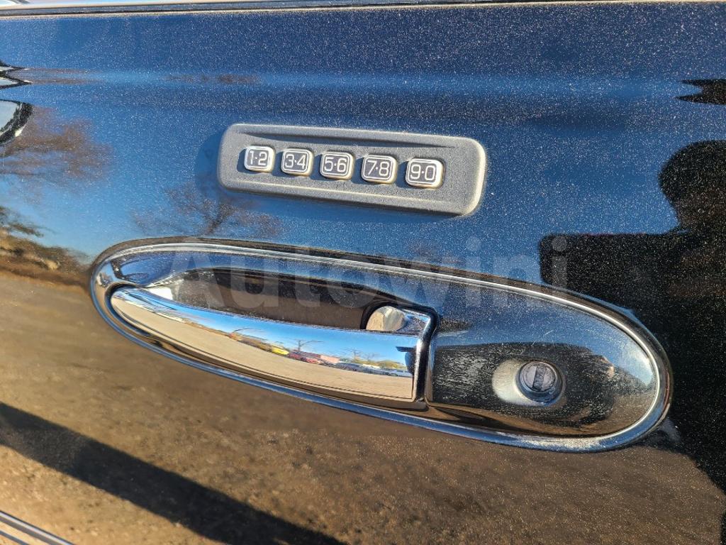 2010 LINCOLN TOWN CAR FUNERAL COACH ABS/VDC AT - 40