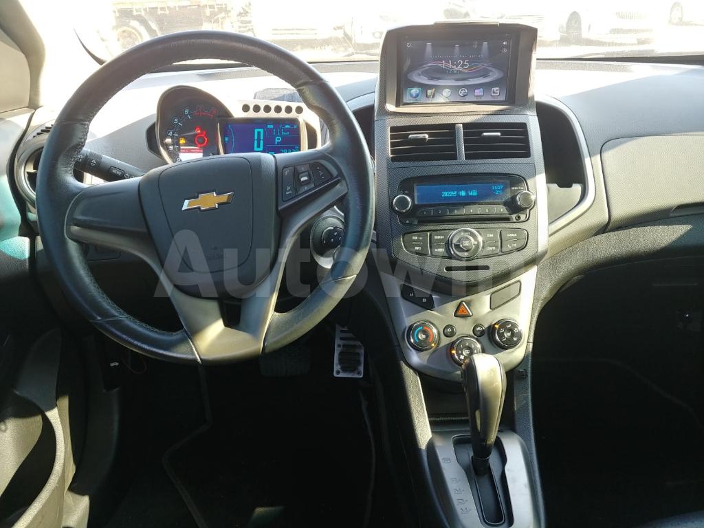 2012 GM DAEWOO (CHEVROLET) AVEO SEDAN LT - 8