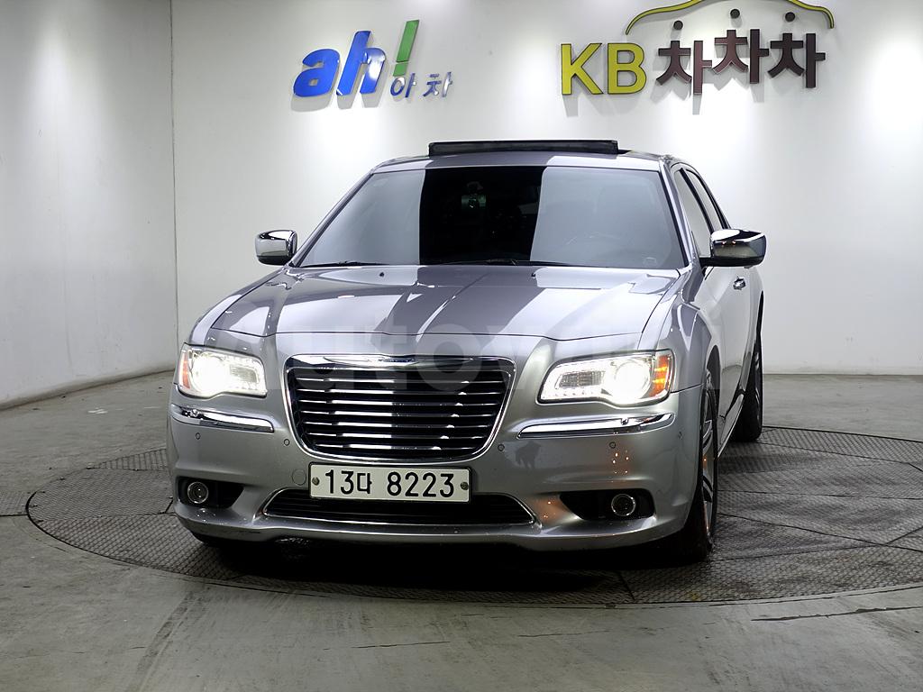 2C3CCACGXDH561010 2013 CHRYSLER  300C 3.6-1