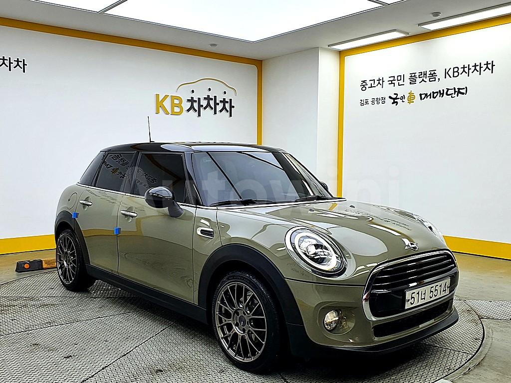 WMWXU1102K2H35125 2019 MINI COOPER 1.5 COOPER 5-DOOR-1