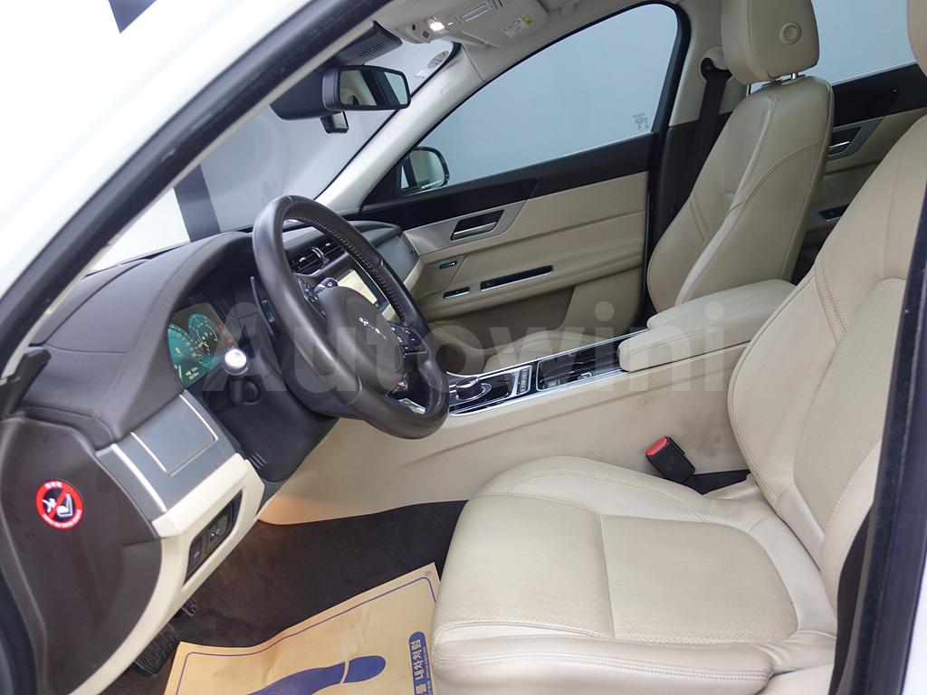2017 JAGUAR XF 2.0D PRESTIGE X260 - 8