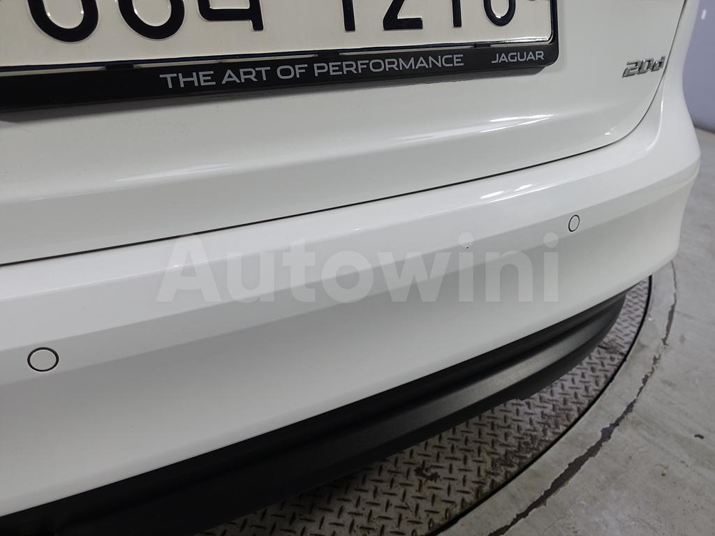 2017 JAGUAR XF 2.0D PRESTIGE X260 - 19