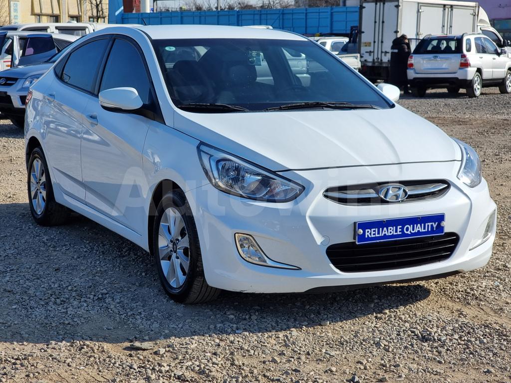 2017 HYUNDAI ACCENT  MODERN - 7
