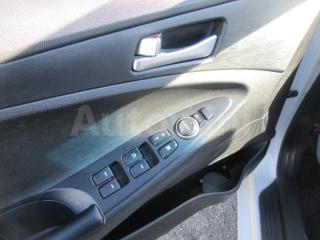 2013 HYUNDAI YF SONATA NO TAXI NO RENT - 21