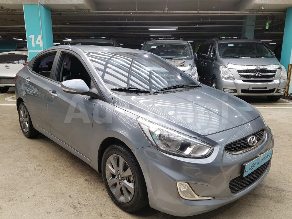KMHCT41BEKU435747 2019 HYUNDAI ACCENT  GASOLINE(15R+ANDROID+LEATHER)-3