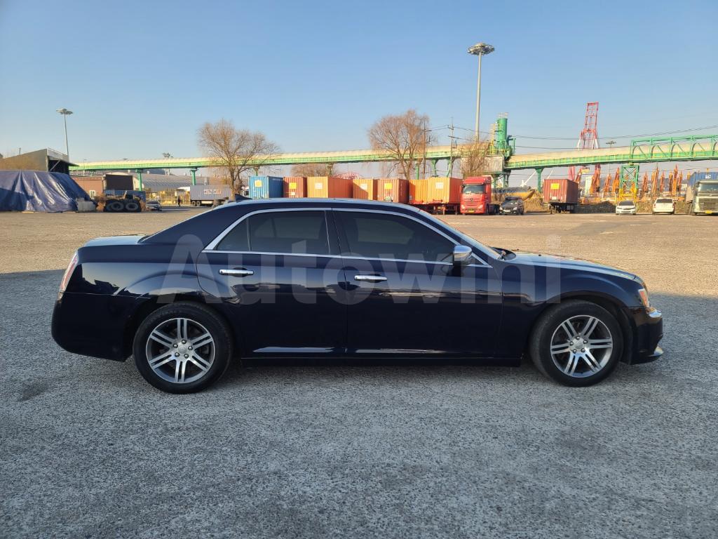 2012 CHRYSLER 300C FULL OPTION VIP ,CEO CAR. - 7