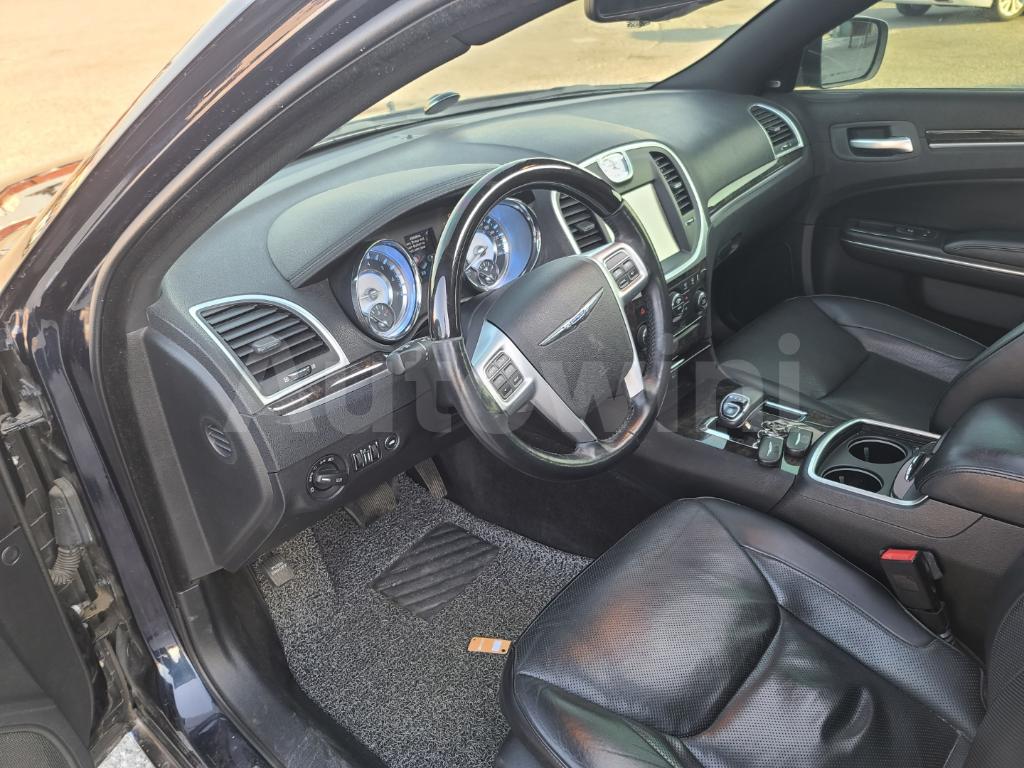 2012 CHRYSLER 300C FULL OPTION VIP ,CEO CAR. - 20