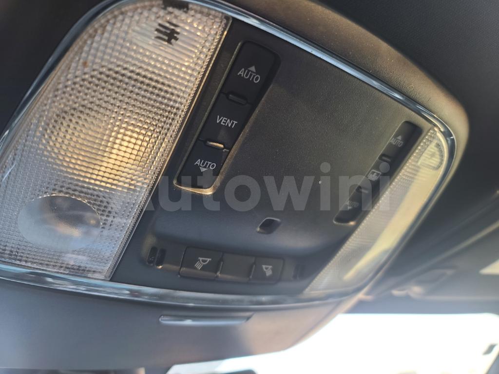 2012 CHRYSLER 300C FULL OPTION VIP ,CEO CAR. - 40