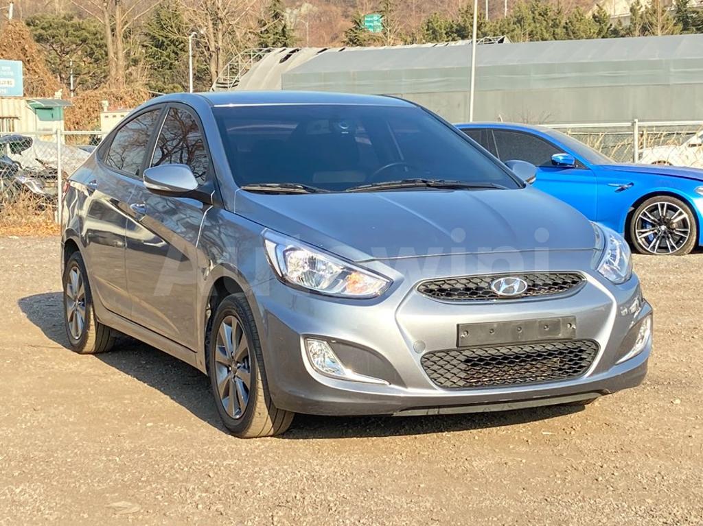 KMHCT41BEKU447974 2019 HYUNDAI ACCENT  1.4 MODERN ABS/VDC/EPS AT-5