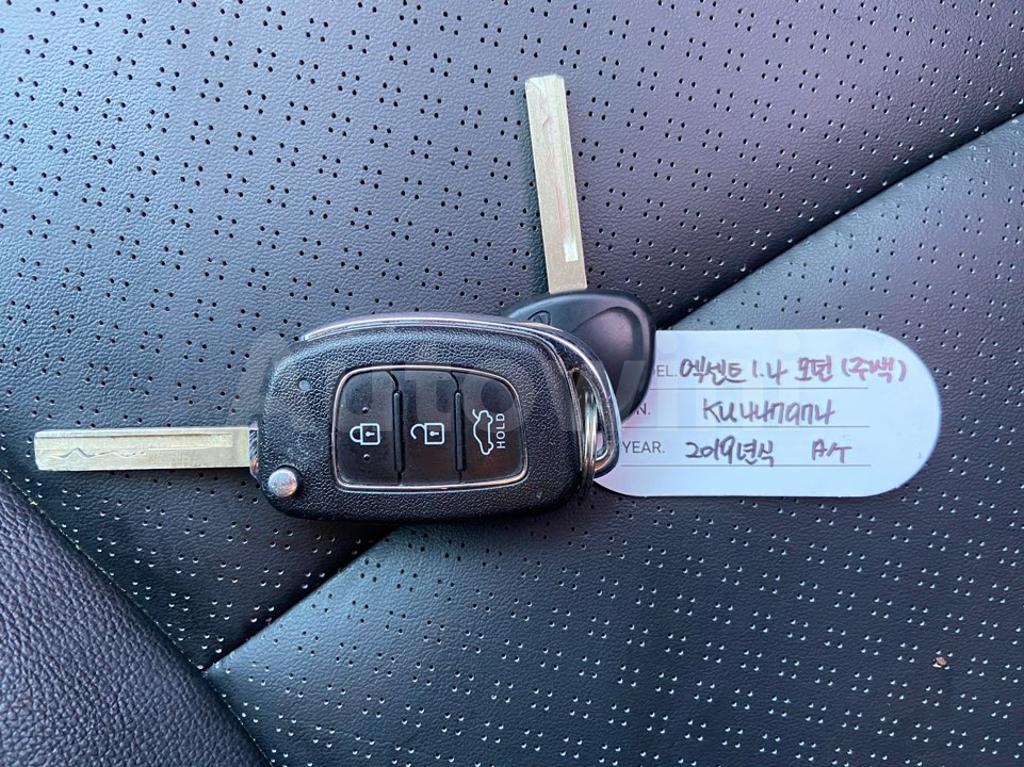 2019 HYUNDAI ACCENT  1.4 MODERN ABS/VDC/EPS AT - 28