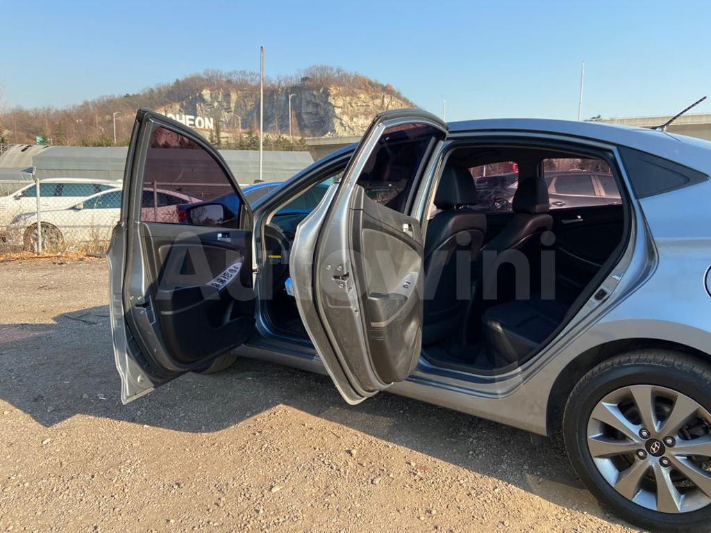 2019 HYUNDAI ACCENT  1.4 MODERN ABS/VDC/EPS AT - 35