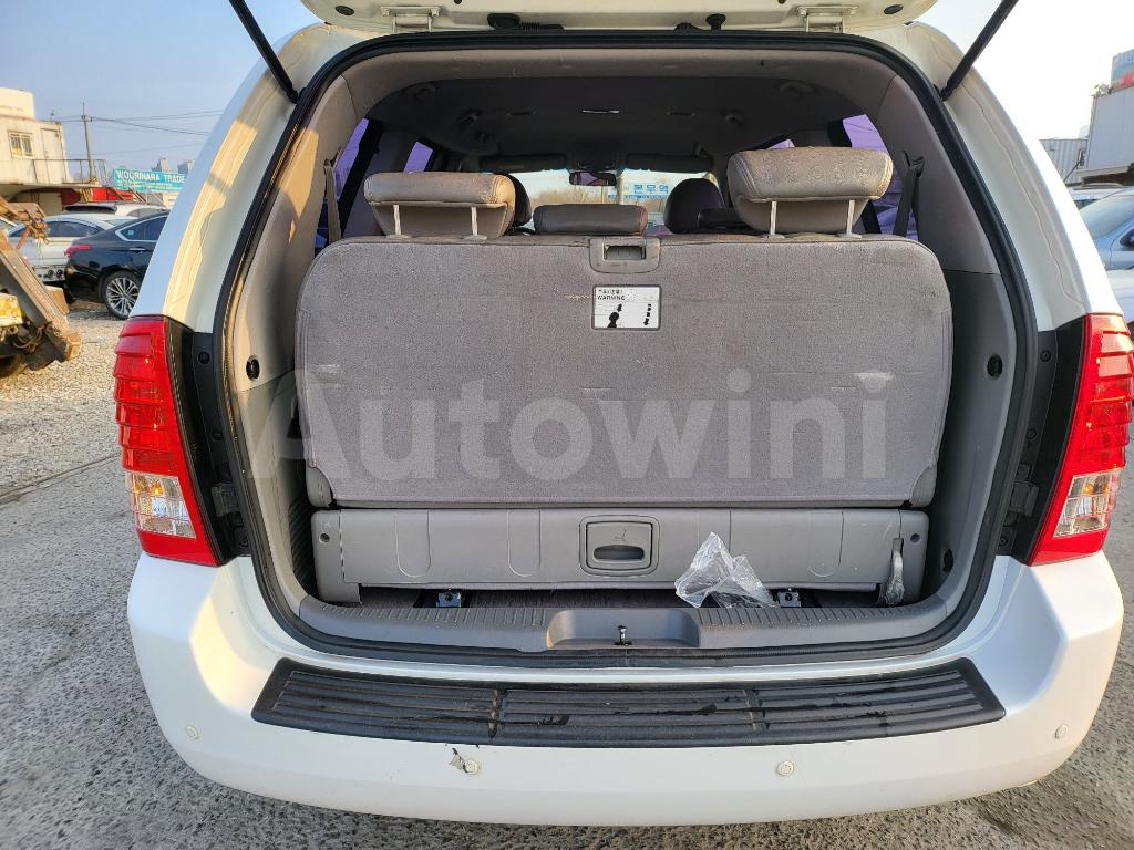 2013 KIA GRAND CARNIVAL R GX AUTO - 13
