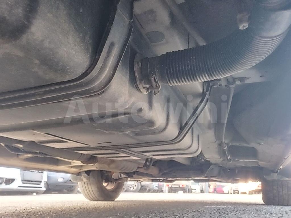 2013 KIA GRAND CARNIVAL R GX AUTO - 30