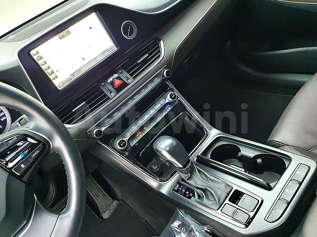 2018 HYUNDAI GRANDEUR IG AZERA 2.2 DIESEL PREMIUM SPECIAL - 11