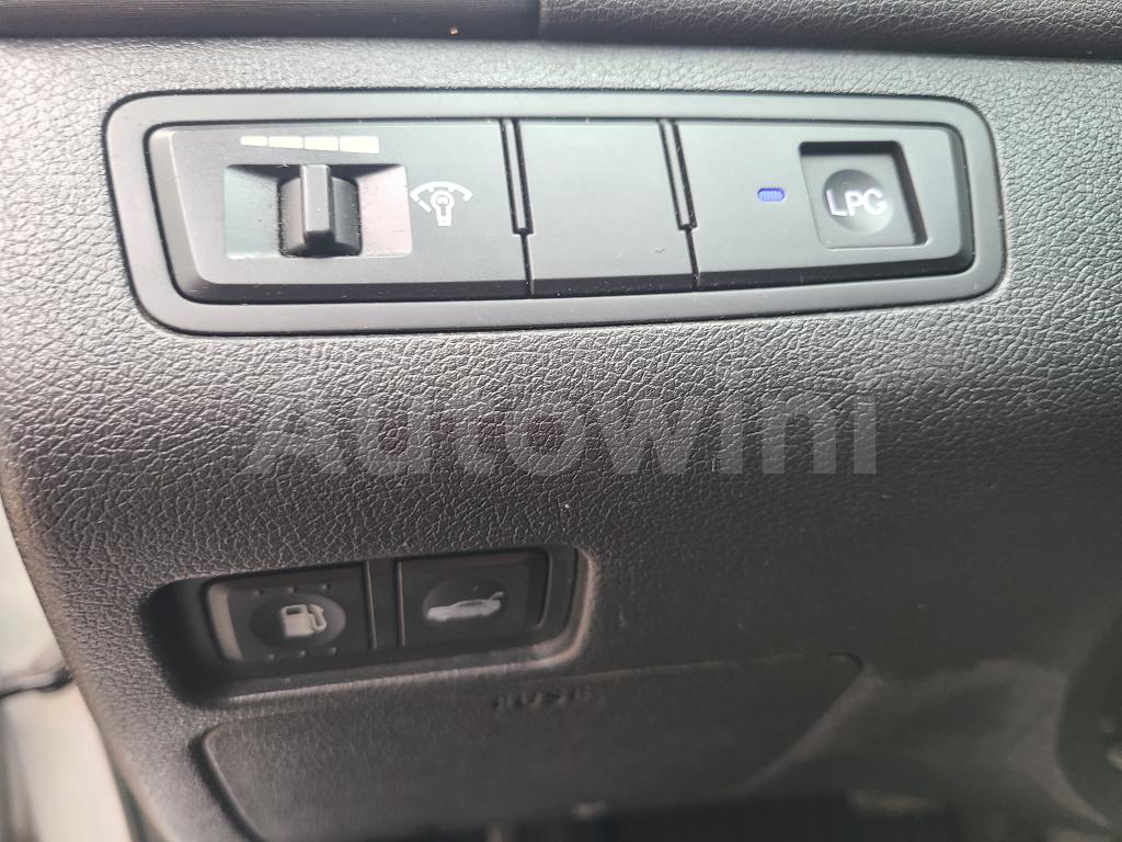 2013 HYUNDAI YF SONATA LPI PRIVATE TAXI AIRBA ABS - 11